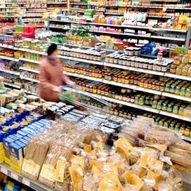 Supermarktomzet april groeit licht