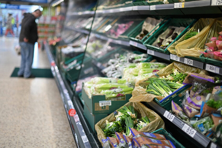 Geen subsidie of belastingvoordeel op groenten en fruit in Engeland, blijkt uit Food strategy overheid. - Foto AFP/Daniel Leal